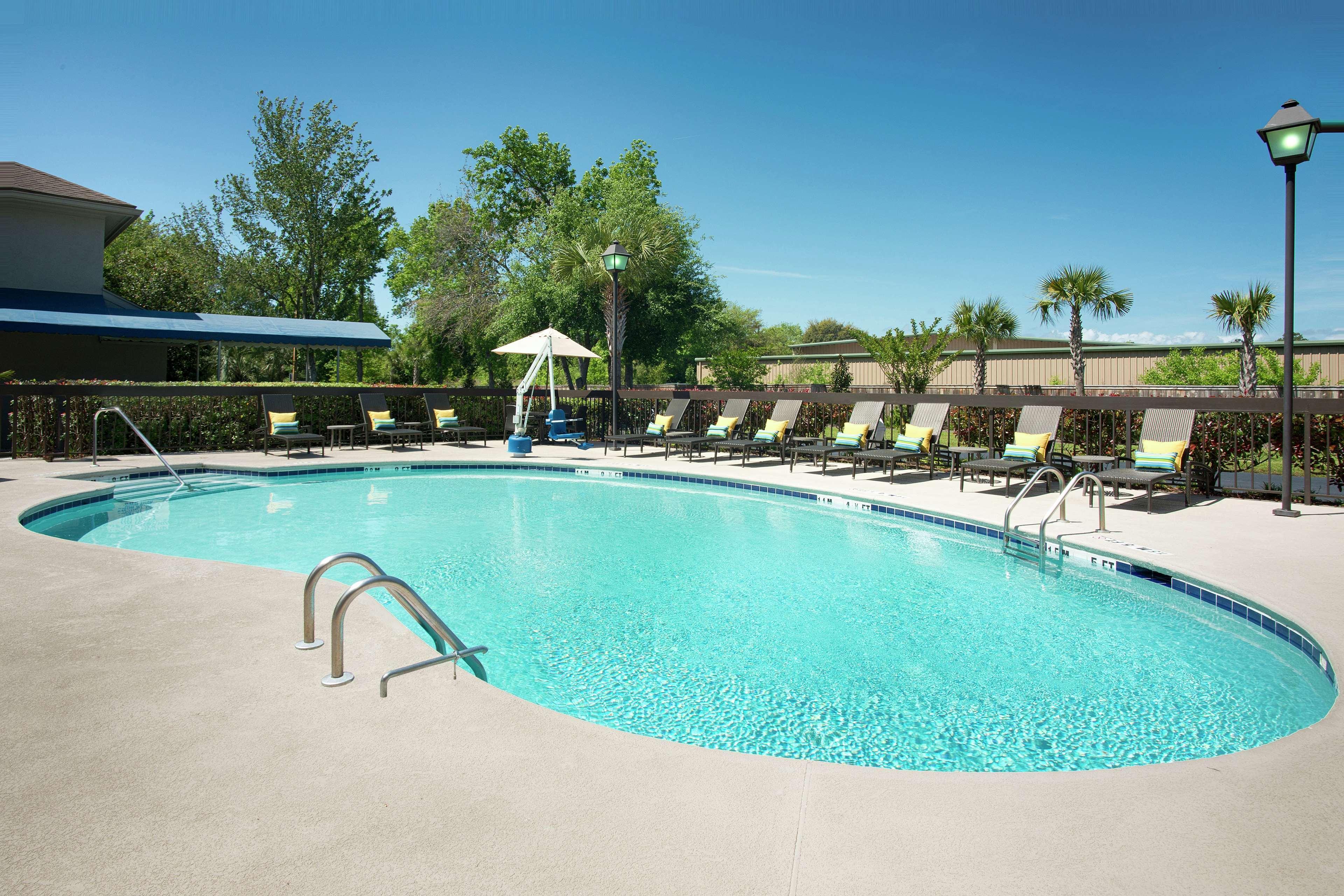 Hampton Inn Hilton Head Хилтон-Хед-Айленд Экстерьер фото
